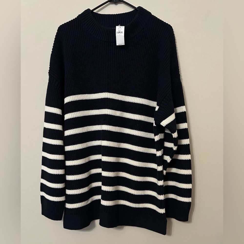Banana Republic Fishermen Sweater Size Large Navy Stripe NWT